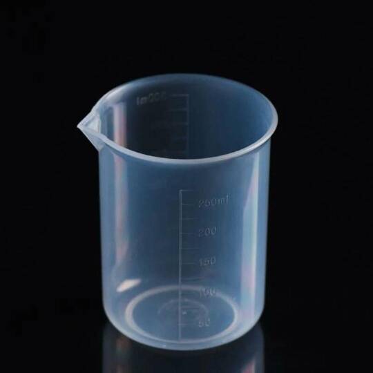 Plastik Beherglas 250-300 Ml.